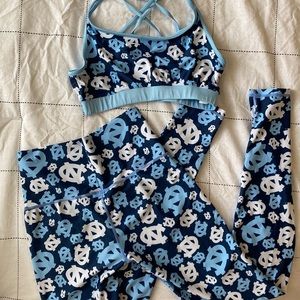 UNC Logo Bra and Leggings Set